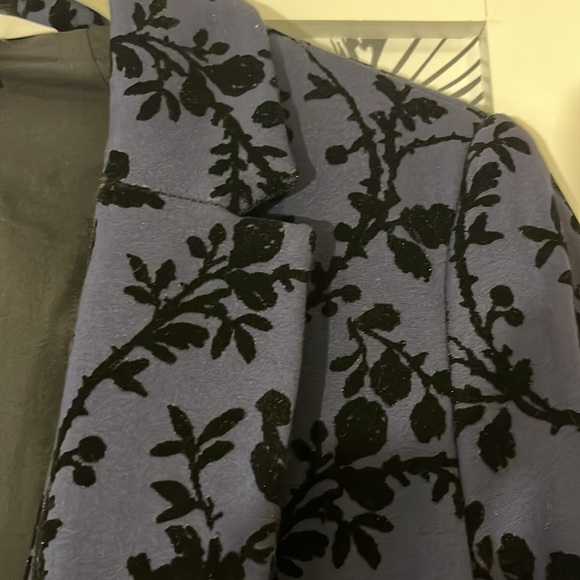 Old Navy Blazer - Picture 3 of 4